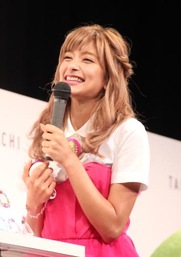 【画像・写真】ローラ“らしさ”全開　大人だらけに緊張も社長には「やっほ～！」