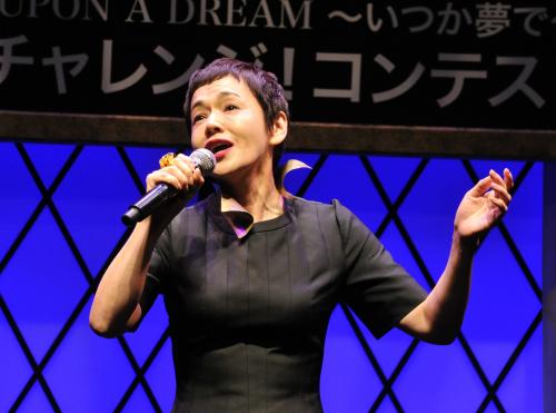 【画像・写真】大竹しのぶ、大はしゃぎ！「いつか夢で」で紅白出場ある？