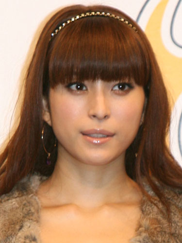 【画像・写真】上原多香子　結婚２周年夫に感謝「サプライズ出来ない彼が…」