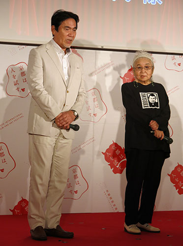 「第１回京都国際映画祭」プログラム発表会見に登場した三船史郎（左）と脚本家の野上照代さん