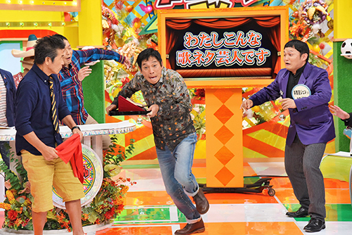 【画像・写真】２代目「歌ネタ王」手賀沼ジュン　さんまテーマに回文ソング披露