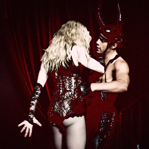 【画像・写真】マドンナ、今度はセクシーなボンデージ姿　新曲ＭＶ独占入手