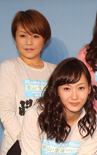 元モーニング娘。の中澤裕子（左）と藤本美貴