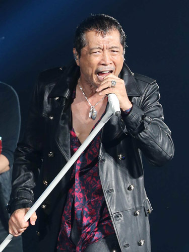 ファン投票によるマニアックな曲だけを歌うライブを開催する矢沢永吉