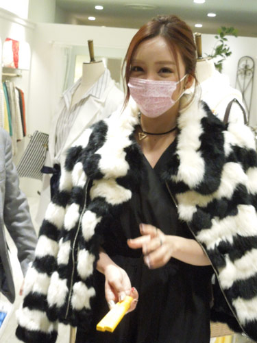 【画像・写真】ざわちん感激！イベントで黒山の人だかり「びっくりしたけど…」