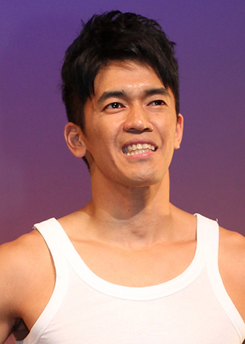 【画像・写真】武井壮　上地雄輔とピッチング練習「１３０キロ以上出せるようになった」