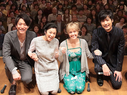 【画像・写真】泣いて笑ってエリー劇場　ファン８００人と「マッサン最終回を見る会」