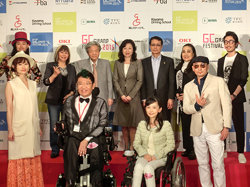 【画像・写真】ＣＫＢ、島袋寛子らが障がい者主宰の音楽イベントで華麗パフォ披露