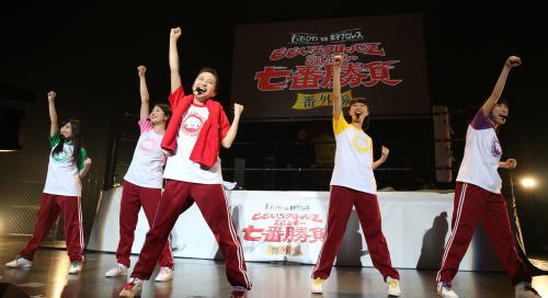 【画像・写真】ももクロ“プロレスデビュー”！夏菜子「男気生まれた」興奮乱入