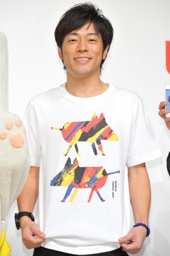 【画像・写真】陣内智則、松村アナとの順調交際アピール　オリジナルＴ贈りたい