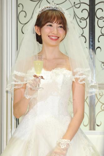 【画像・写真】小嶋陽菜　現役続行真央にエール、自身の卒業は「ハーフハーフ」