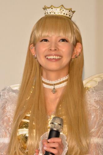 【画像・写真】「でんぱ組」最上もが、両頬ベロベロされ“目覚めた”！？