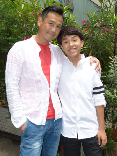 【画像・写真】野村宏伸、再婚へ　１５歳下ベッキー似美女と同居「大切な存在」