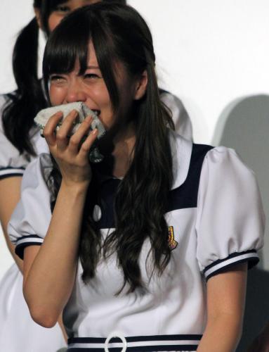 【画像・写真】白石麻衣感涙「ちょっとは親孝行できたかな」　乃木坂映画初日