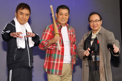 舞台「三匹のおっさん」制作発表に出席した（左から）西郷輝彦、松平健、中村梅雀