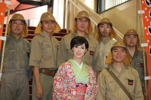 【画像・写真】川崎麻世　舞台中のセリフ“外国の女は怖いぞ”に「楽しみ」