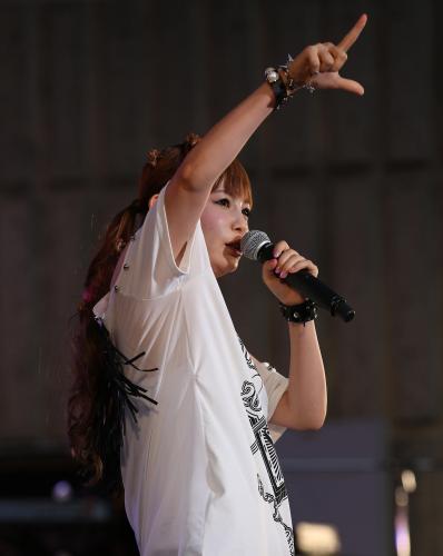 【画像・写真】ＳＨＯＷ－ＹＡ３０周年！「ＮＡＯＮのＹＡＯＮ」に１１組５１人！