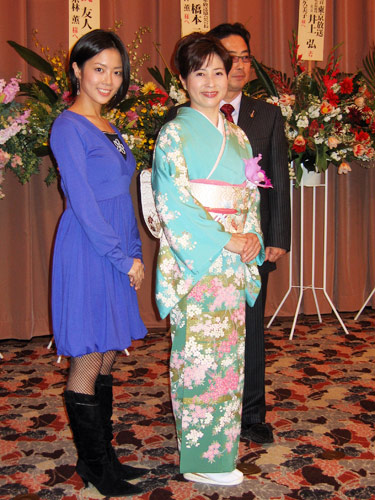 【画像・写真】大和田獏＆岡江久美子に初孫　大和田美帆、病乗り越え第１子出産