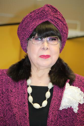 【画像・写真】なお美さん花嫁ドレスも展示　桂由美氏悲痛「間に合わなかった…」