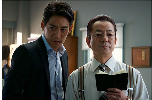 【画像・写真】「相棒」第２話１７・６％高視聴率キープ　反町が新相棒