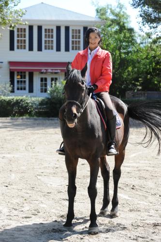 【画像・写真】榮倉奈々「遺産争族」でりりしい乗馬姿…でも「筋肉痛がひどい」