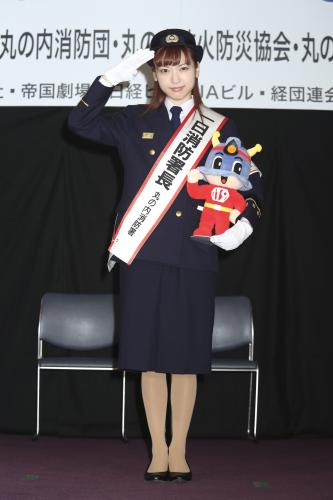 【画像・写真】神田沙也加、消防署１日署長でノリノリ「電気ショック開始！」