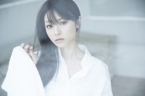 ドラマ「ダメな私に恋してください」にナイナイ尽くしのダメ女・ミチコ役で主演する深田恭子