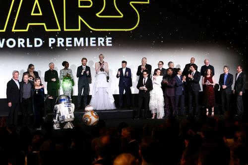 【画像・写真】「スター・ウォーズ」ハリウッド封鎖！大物ズラリ　史上最大プレミア