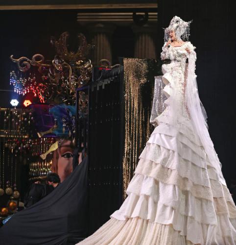 【画像・写真】ラスボス、パニクる…メガ幸子降臨のはずが降下「何？何？え～っ！」