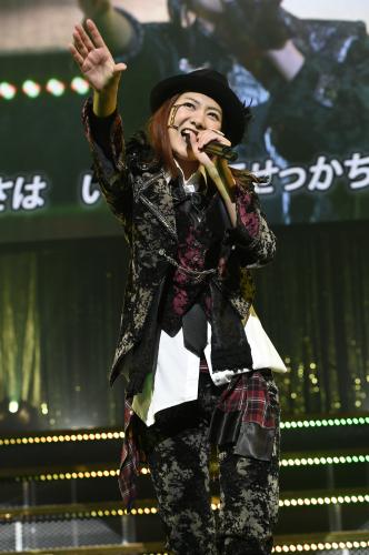 リクエストアワーセットリストベスト１００で１位になった自身のユニット曲を歌う宮澤佐江