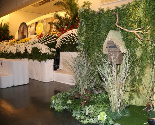 【画像・写真】祭壇の横には“妖怪ポスト”…ファンが水木さんへメッセージ投函