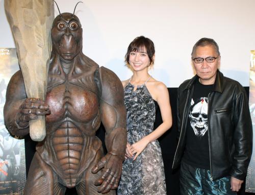 【画像・写真】篠田麻里子　凶暴生物と対決「クロカタゾウリムシに変異します」本当は…
