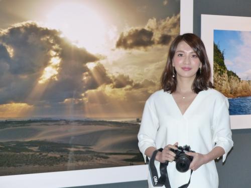 【画像・写真】舞川あいく「愛」テーマに写真展　パートナーは「友達以上恋人未満」