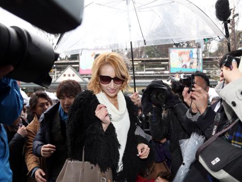 【画像・写真】加藤紗里　狩野と破局？「よく分からない」明言せず期待外れ