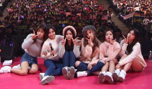 【画像・写真】韓国６人組アイドル「Ａｐｉｎｋ」今夏日本ツアー開催
