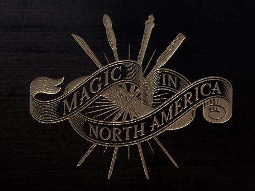 Ｊ・Ｋ・ローリングさんの新作小説「北アメリカ大陸の魔法界」のロゴ