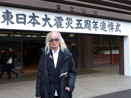 【画像・写真】内田裕也も献花　被災者思いやる「寒い日はきついだろうな」