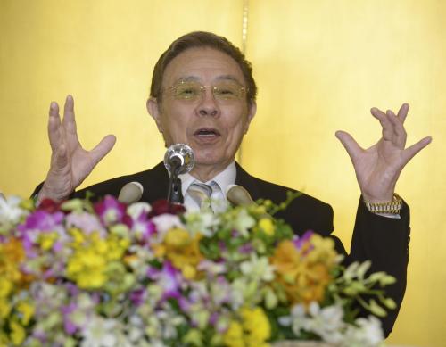 【画像・写真】サブちゃん旭日小綬章　船村氏と師弟で叙勲「歴史に残る」