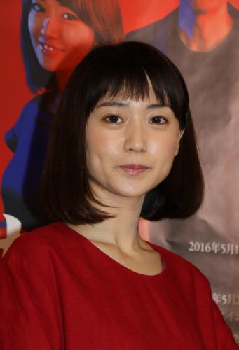 舞台「美幸―アンコンディショナルラブ―」初日前囲み取材に登場した大島優子