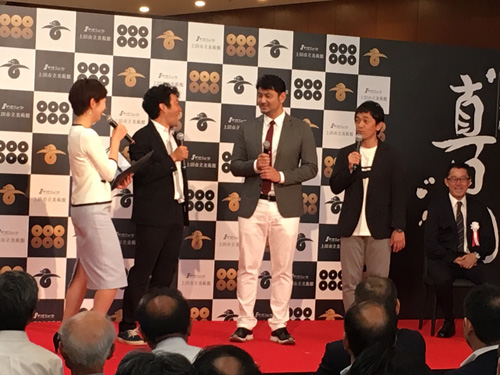 トークイベントに参加した迫田孝也 左から２人目 藤本隆宏 中央 大野泰広 右から２人目 スポニチ Sponichi Annex 芸能