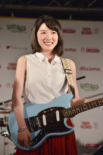 【画像・写真】永野芽郁　生ギターで沸かせた！未確認フェス２０１６応援ガール就任