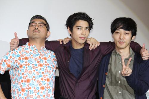 【画像・写真】賀来賢人　Ｗ主演の野村周平称賛「ふとした時の大人の表情がいい」