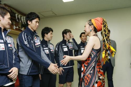 【画像・写真】ＭＩＳＩＡ　卓球男子団体銀に感動「なんて凄い勇者たちなんだ！」