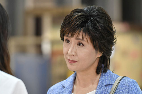 「せいせいするほど、愛してる」で４年ぶりにドラマ出演、武井咲の母親役を演じる小林幸子（Ｃ）ＴＢＳ
