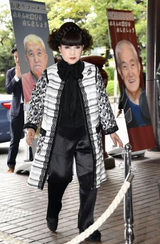 【画像・写真】永六輔さんお別れ会　永麻理、笑顔での別れ誓う「泣く方は出さない」