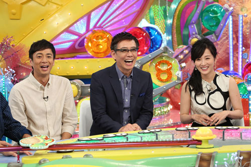 「ニッポンのぞき見太郎」に出演する（左から）徳井義実、生瀬勝久、高島彩アナウンサー（Ｃ）カンテレ