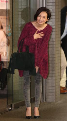 【画像・写真】ベッキー　ラジオ新番組で謝罪「一連の騒動でお騒がせしました」