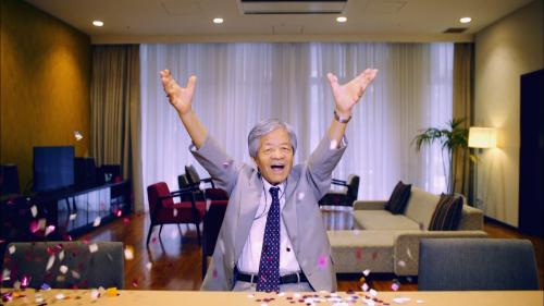 【画像・写真】ラストセンターぱるるも驚き　ＡＫＢ４８新曲ＭＶに豪華ゲスト