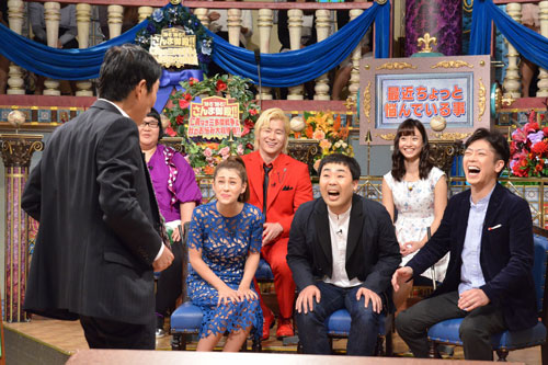「さんま御殿」特番に出演する柴田阿弥（後列右）やダレノガレ明美（前列左）ら（C）日本テレビ