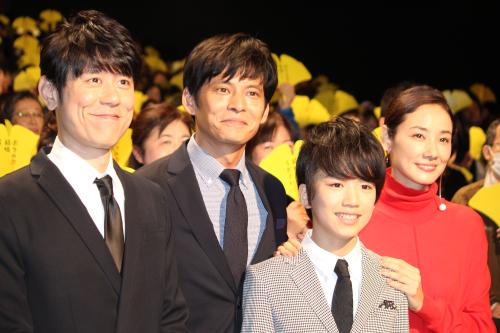 【画像・写真】織田裕二４年ぶり主演作にウルウル「感無量」　過労ダウン吉田羊は笑顔で登場